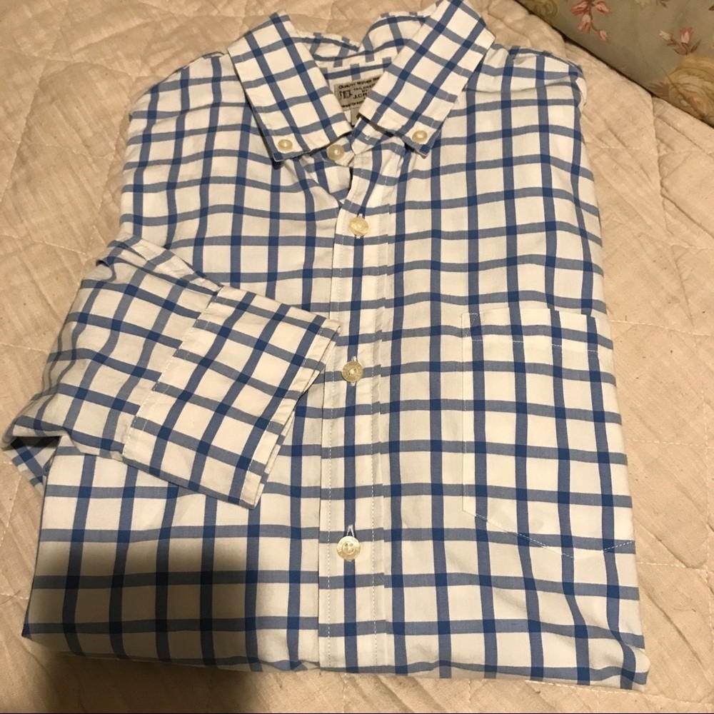 🚣‍♀️ J Crew Button Down Shirt